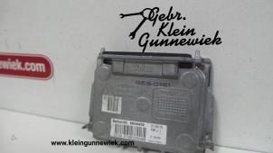 Usados Ignitor de xenón Renault Laguna Precio € 65,00 Norma de margen ofrecido por Gebr.Klein Gunnewiek Ho.BV