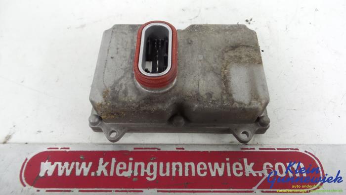 Używane Starter ksenonowy Audi A8 Cena € 71,00 Procedura marży oferowane przez Klein Gunnewiek Autodemontage & Motorentechniek