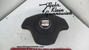 Used Left airbag (steering wheel) Seat Ibiza Price € 25,00 Margin scheme offered by Gebr.Klein Gunnewiek Ho.BV