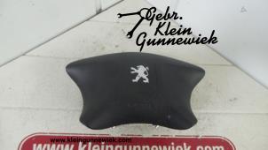 Gebrauchte Airbag links (Lenkrad) Peugeot Partner Preis € 45,00 Margenregelung angeboten von Gebr.Klein Gunnewiek Ho.BV