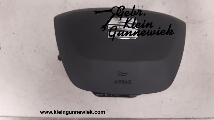 Left airbag (steering wheel) from a Seat Tarraco 2019