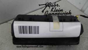 Używane Poduszka powietrzna kolanowa lewa Ford Kuga Cena € 125,00 Procedura marży oferowane przez Gebr.Klein Gunnewiek Ho.BV