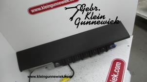Gebrauchte Airbag knie links Opel Ampera Preis € 125,00 Margenregelung angeboten von Gebr.Klein Gunnewiek Ho.BV