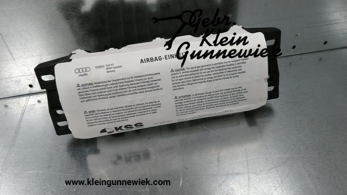 Airbag droite (tableau de bord) d'un Audi A5 2011