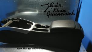 Usados Apoyabrazos Audi A5 Precio € 125,00 Norma de margen ofrecido por Gebr.Klein Gunnewiek Ho.BV