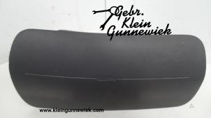 Usagé Airbag droite (tableau de bord) Peugeot Bipper Prix € 100,00 Règlement à la marge proposé par Gebr.Klein Gunnewiek Ho.BV