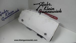 Used Right airbag (dashboard) Opel Corsa Price € 175,00 Margin scheme offered by Gebr.Klein Gunnewiek Ho.BV