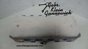 Usagé Airbag droite (tableau de bord) Volkswagen Polo Prix € 60,00 Règlement à la marge proposé par Gebr.Klein Gunnewiek Ho.BV