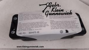 Usagé Airbag droite (tableau de bord) Volkswagen Polo Prix € 175,00 Règlement à la marge proposé par Gebr.Klein Gunnewiek Ho.BV