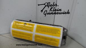 Usagé Airbag droite (tableau de bord) Volkswagen Caddy Prix € 45,00 Règlement à la marge proposé par Gebr.Klein Gunnewiek Ho.BV