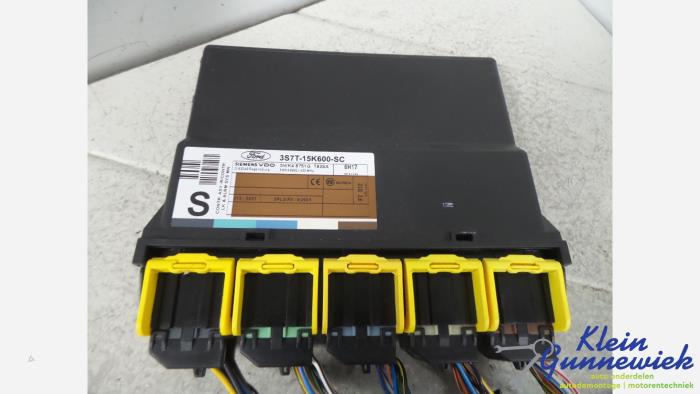 Used Body control computer Ford Mondeo Price € 16,00 Margin scheme offered by Klein Gunnewiek Autodemontage & Motorentechniek