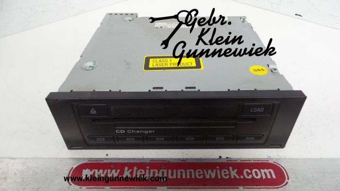 CD changer from a Audi A4 2005