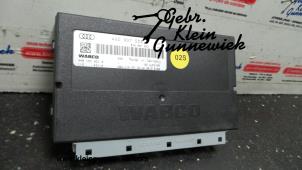 Używane Sterownik kontrola wysokosci Audi A7 Cena € 195,00 Procedura marży oferowane przez Gebr.Klein Gunnewiek Ho.BV