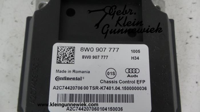 Steuergerät Höhenkontrolle van een Audi A4 2016