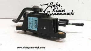 Used Throttle pedal position sensor Renault Clio Price € 45,00 Margin scheme offered by Gebr.Klein Gunnewiek Ho.BV