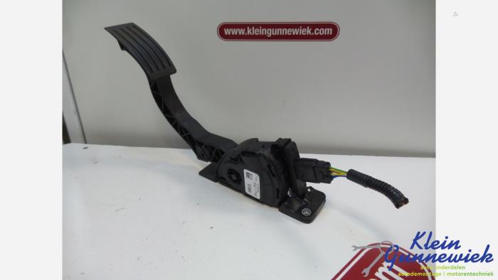 Begagnade Gaspedalsensor Volvo V40 Pris € 35,00 Marginaltabell erbjuds av Klein Gunnewiek Autodemontage & Motorentechniek
