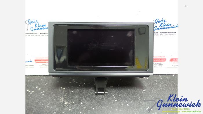 Begagnade Innerdisplay Audi A7 Pris € 176,00 Marginaltabell erbjuds av Klein Gunnewiek Autodemontage & Motorentechniek