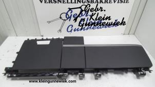 Używane Schowek w desce rozdzielczej Volkswagen Transporter Cena € 65,00 Procedura marży oferowane przez Gebr.Klein Gunnewiek Ho.BV