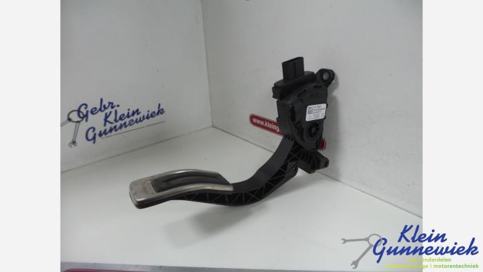 Begagnade Gaspedalsensor Audi A6 Pris € 27,00 Marginaltabell erbjuds av Klein Gunnewiek Autodemontage & Motorentechniek