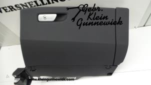 Used Glovebox Audi Q7 Price € 95,00 Margin scheme offered by Gebr.Klein Gunnewiek Ho.BV