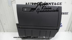 Gebrauchte Handschuhfach Audi A3 Preis € 75,00 Margenregelung angeboten von Gebr.Klein Gunnewiek Ho.BV