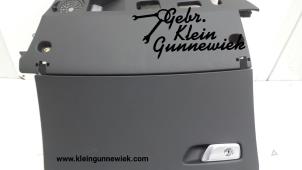 Gebrauchte Handschuhfach Audi TT Preis € 65,00 Margenregelung angeboten von Gebr.Klein Gunnewiek Ho.BV