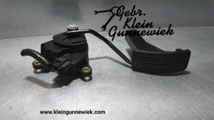 Used Throttle pedal position sensor Renault Koleos Price € 25,00 Margin scheme offered by Gebr.Klein Gunnewiek Ho.BV