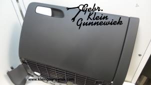 Usagé Boîte à gants Audi A5 Prix € 55,00 Règlement à la marge proposé par Gebr.Klein Gunnewiek Ho.BV