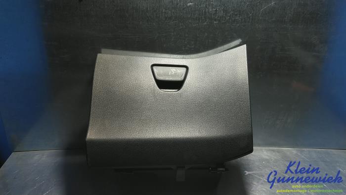 Begagnade Handskfack Ford Fiesta Pris € 27,00 Marginaltabell erbjuds av Klein Gunnewiek Autodemontage & Motorentechniek