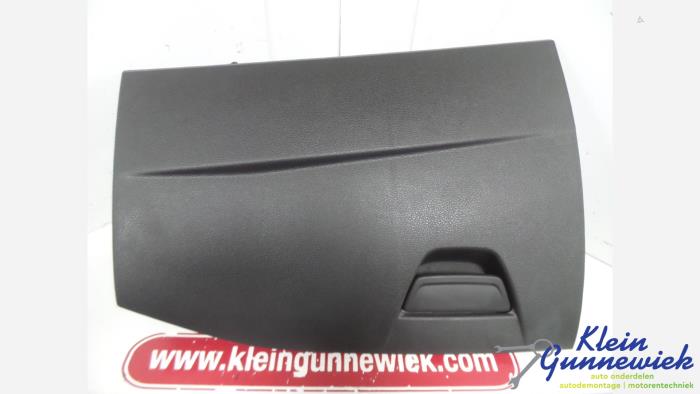 Begagnade Handskfack Ford Focus Pris € 33,00 Marginaltabell erbjuds av Klein Gunnewiek Autodemontage & Motorentechniek