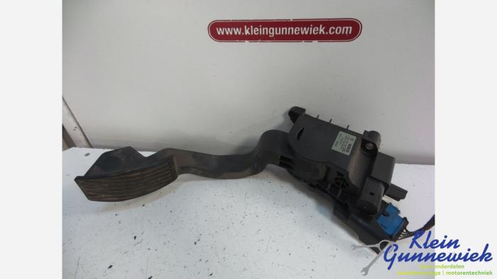 Begagnade Gaspedalsensor Peugeot Bipper Pris € 32,00 Marginaltabell erbjuds av Klein Gunnewiek Autodemontage & Motorentechniek