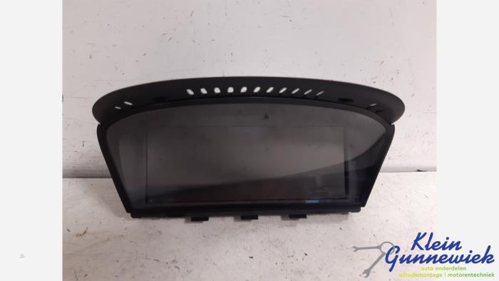 Begagnade Innerdisplay BMW 3-Serie Pris € 79,00 Marginaltabell erbjuds av Klein Gunnewiek Autodemontage & Motorentechniek