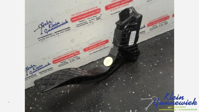 Begagnade Gaspedalsensor Audi A4 Pris € 36,00 Marginaltabell erbjuds av Klein Gunnewiek Autodemontage & Motorentechniek