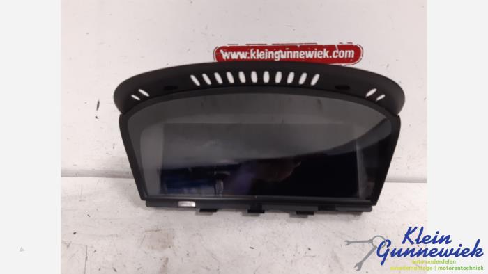 Begagnade Innerdisplay BMW 3-Serie Pris € 75,00 Marginaltabell erbjuds av Klein Gunnewiek Autodemontage & Motorentechniek