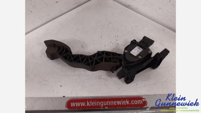 Begagnade Gaspedalsensor Fiat Doblo Pris € 40,00 Marginaltabell erbjuds av Klein Gunnewiek Autodemontage & Motorentechniek