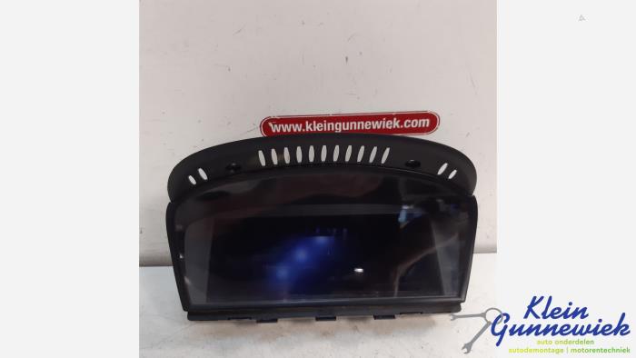 Begagnade Innerdisplay BMW 3-Serie Pris € 79,00 Marginaltabell erbjuds av Klein Gunnewiek Autodemontage & Motorentechniek