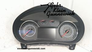 Usagé Instrument de bord Opel Insignia Prix € 200,00 Règlement à la marge proposé par Gebr.Klein Gunnewiek Ho.BV