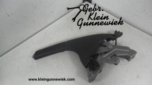 Gebrauchte Handbremsgriff Skoda Kamiq Preis € 40,00 Margenregelung angeboten von Gebr.Klein Gunnewiek Ho.BV