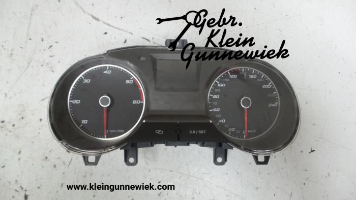 Instrument panel from a Seat Ibiza 2012