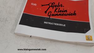 Używane Instrukcja Renault Clio Cena € 25,00 Procedura marży oferowane przez Gebr.Klein Gunnewiek Ho.BV
