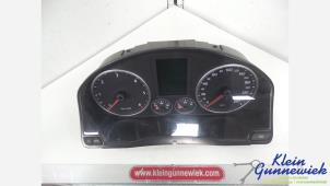 Begagnade Instrumentpanel Volkswagen Tiguan Pris € 95,00 Marginaltabell erbjuds av Klein Gunnewiek Autodemontage & Motorentechniek