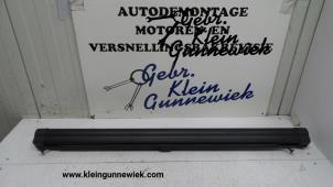 Usagé Grille pare-chien Volkswagen Passat Prix € 90,00 Règlement à la marge proposé par Gebr.Klein Gunnewiek Ho.BV
