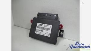 Usados Módulo de freno de mano Audi A4 Precio € 100,00 Norma de margen ofrecido por Klein Gunnewiek Autodemontage & Motorentechniek
