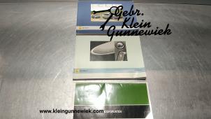 Used Instruction Booklet Renault Clio Price € 25,00 Margin scheme offered by Gebr.Klein Gunnewiek Ho.BV