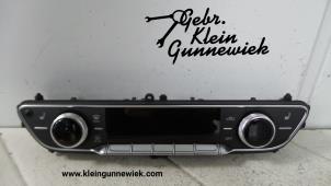Usados Panel de control de calefacción Audi A4 Precio € 195,00 Norma de margen ofrecido por Gebr.Klein Gunnewiek Ho.BV