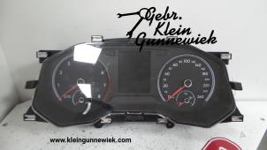 Used Instrument panel Volkswagen T-Roc Price € 195,00 Margin scheme offered by Gebr.Klein Gunnewiek Ho.BV