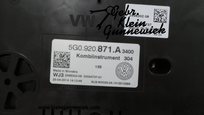 Tablica rozdzielcza z Volkswagen Golf 2014