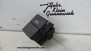 Używane Przelacznik hamulca postojowego Audi TT Cena € 15,00 Procedura marży oferowane przez Gebr.Klein Gunnewiek Ho.BV