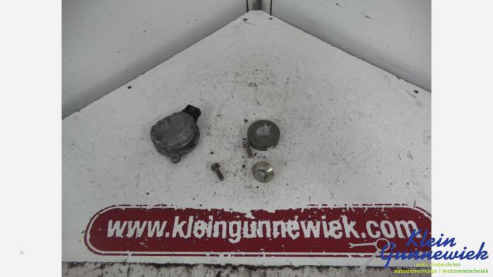Begagnade Kamaxelsensor Seat Cordoba Pris € 35,00 Marginaltabell erbjuds av Klein Gunnewiek Autodemontage & Motorentechniek