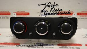 Used Heater control panel Renault Clio Price € 125,00 Margin scheme offered by Gebr.Klein Gunnewiek Ho.BV